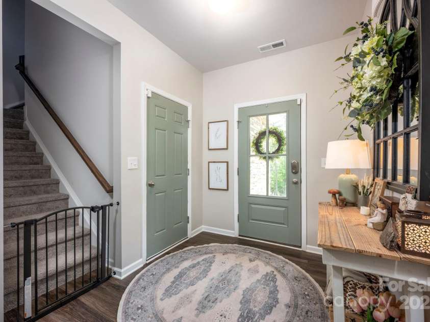 1367 Ron Whicker Drive, Catawba, NC 28609.  MLS# CAR4284264, YatesRealty ID 28596. 