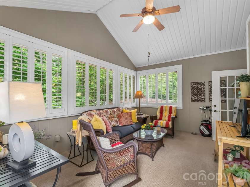 483 Cross Creek Drive, Marion, NC 28752.  MLS# CAR4384240, YatesRealty ID 28597. 