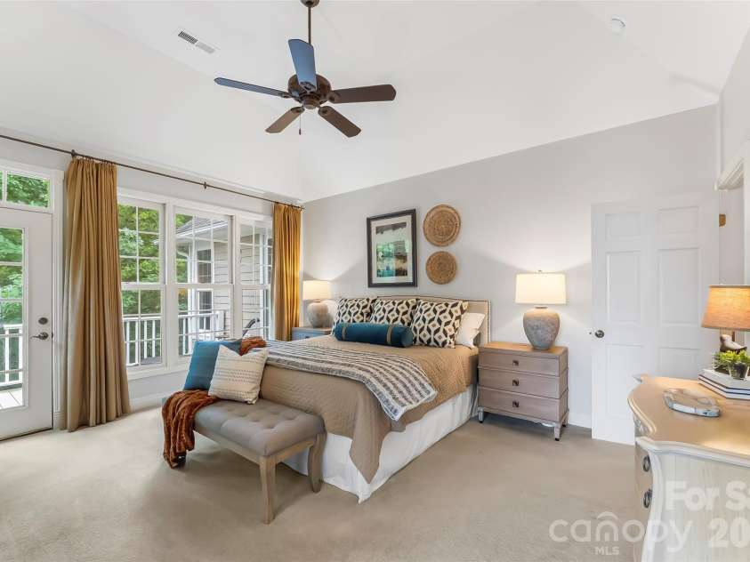 483 Cross Creek Drive, Marion, NC 28752.  MLS# CAR4384240, YatesRealty ID 28597. 