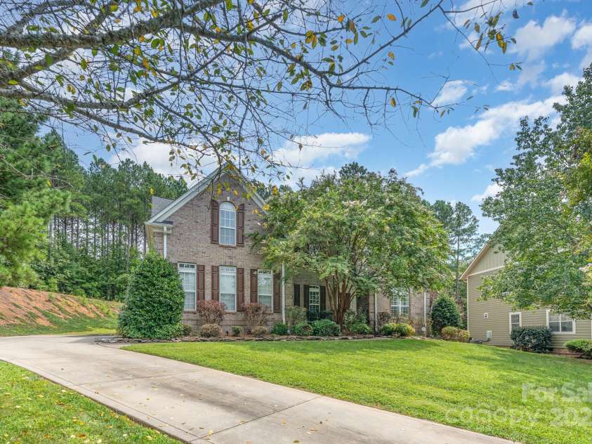 108 Laurel Glen Court, Mount Holly, NC 28120.  MLS# CAR4281182, YatesRealty ID 28598. 