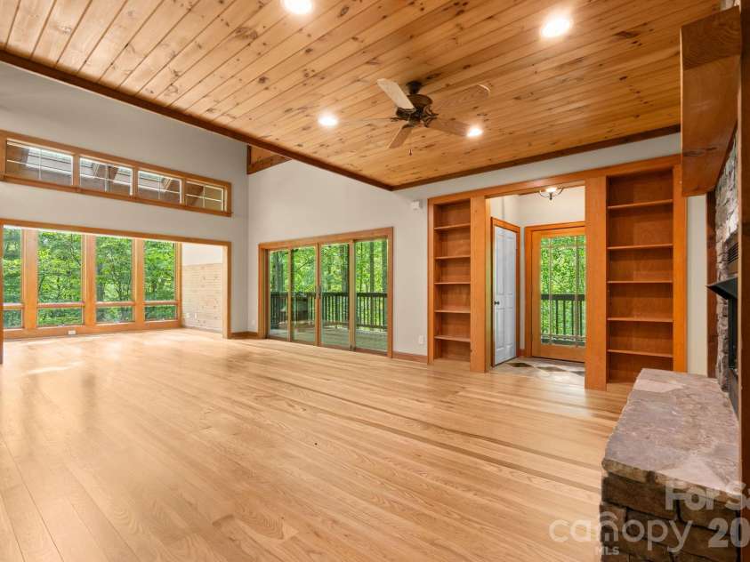 373 The Settlement Road, Boone, NC 28607.  MLS# CAR4383795, YatesRealty ID 28598. 
