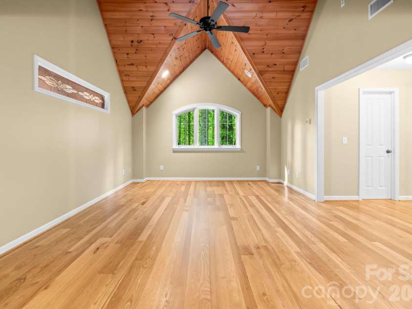 373 The Settlement Road, Boone, NC 28607.  MLS# CAR4383795, YatesRealty ID 28598. 