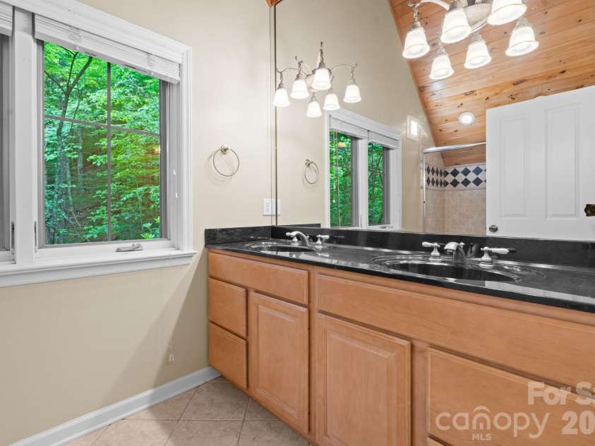 373 The Settlement Road, Boone, NC 28607.  MLS# CAR4383795, YatesRealty ID 28598. 