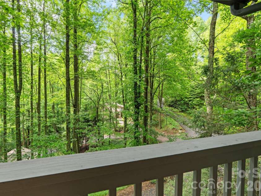 373 The Settlement Road, Boone, NC 28607.  MLS# CAR4383795, YatesRealty ID 28598. 