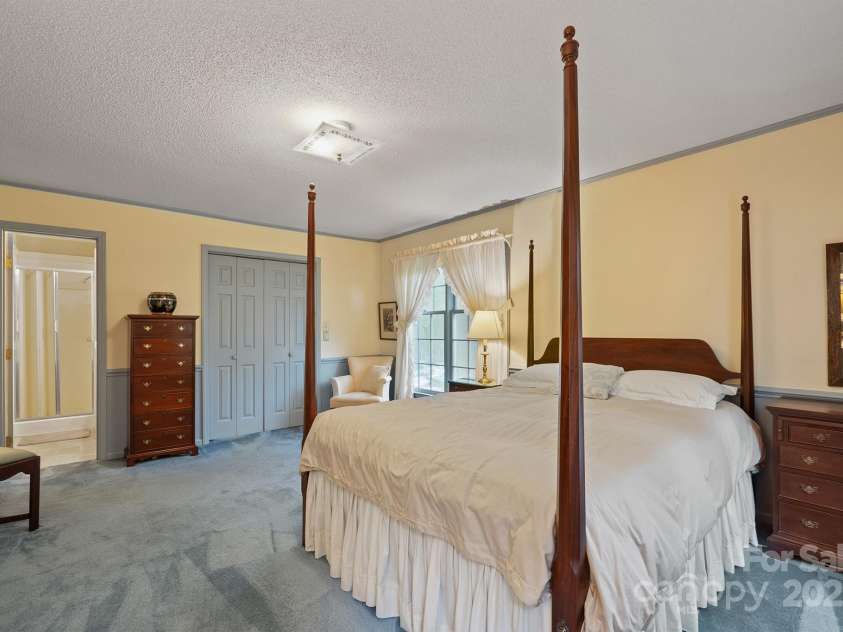 112 Julia Drive, Lincolnton, NC 28092.  MLS# CAR4257855, YatesRealty ID 286. 