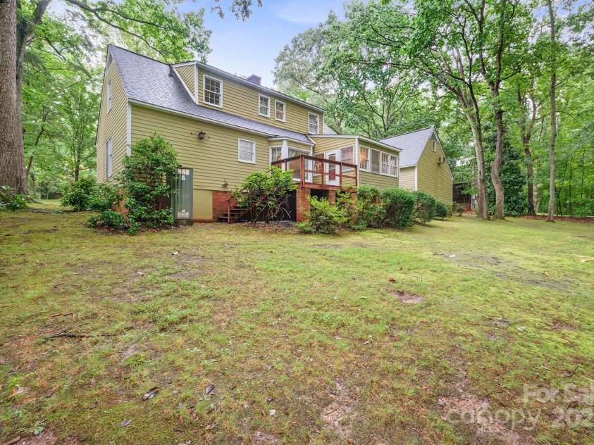 112 Julia Drive, Lincolnton, NC 28092.  MLS# CAR4257855, YatesRealty ID 286. 