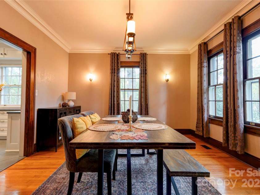 304 Belvedere Avenue, Shelby, NC 28150.  MLS# CAR4310966, YatesRealty ID 286. Dining Room