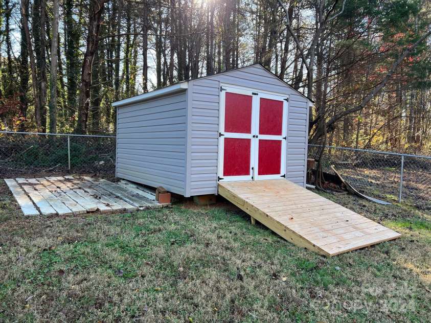 4541 Hall Dairy Road, Claremont, NC 28610.  MLS# CAR4202908, YatesRealty ID 286. 