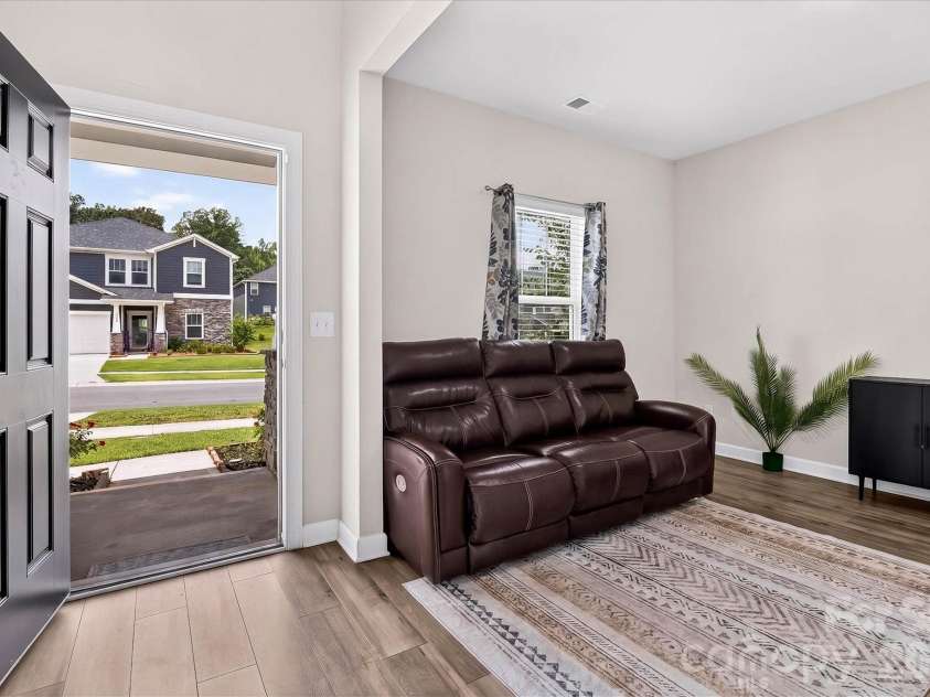 1041 Red Apple Street, Monroe, NC 28110.  MLS# CAR4400677, YatesRealty ID 2860. Front Entryway