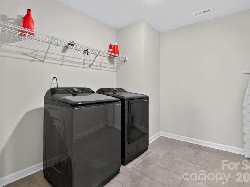 1041 Red Apple Street, Monroe, NC 28110.  MLS# CAR4400677, YatesRealty ID 2860. Laundry