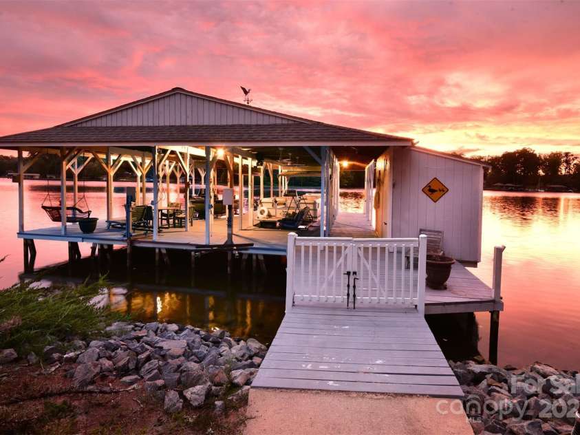 192 Diana Drive, Mount Gilead, NC 27306.  MLS# CAR4302659, YatesRealty ID 28600. 