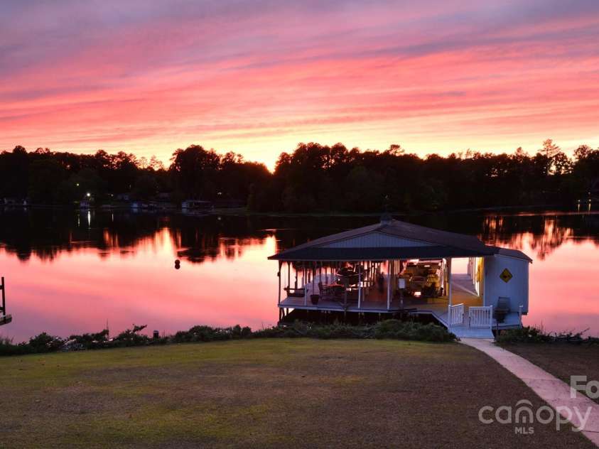 192 Diana Drive, Mount Gilead, NC 27306.  MLS# CAR4302659, YatesRealty ID 28600. 