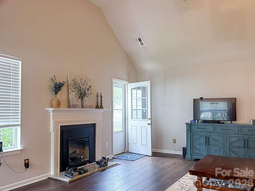 5702 Vine Court, Indian Trail, NC 28079.  MLS# CAR4384940, YatesRealty ID 28601. 