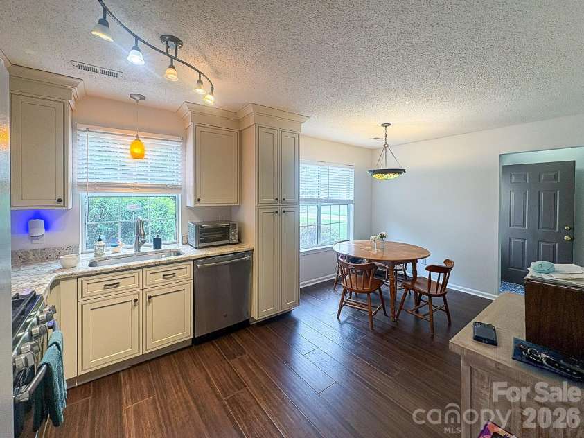 5702 Vine Court, Indian Trail, NC 28079.  MLS# CAR4384940, YatesRealty ID 28601. 