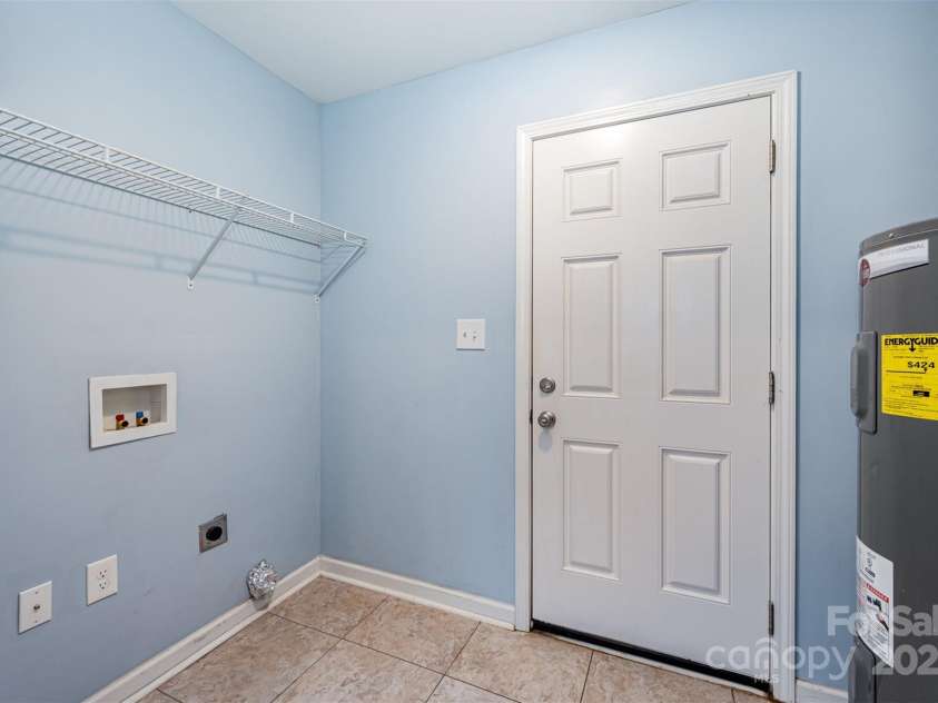 2142 Pacer Road, Lancaster, SC 29720.  MLS# CAR4283982, YatesRealty ID 28603. 