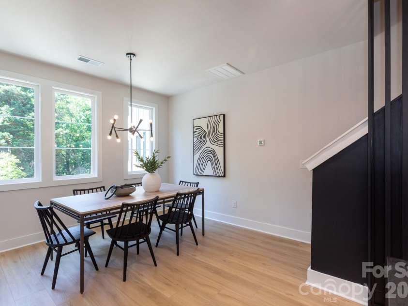 1308 Carolyn Drive, Charlotte, NC 28205.  MLS# CAR4356979, YatesRealty ID 28607. 