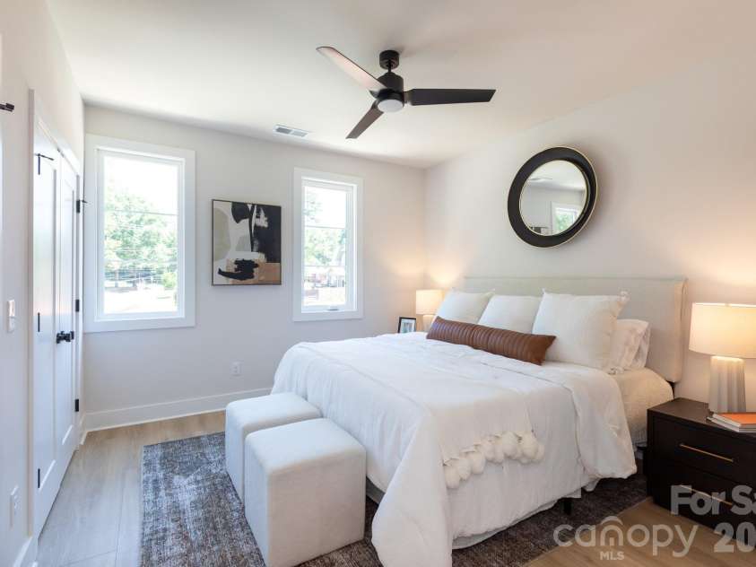 1308 Carolyn Drive, Charlotte, NC 28205.  MLS# CAR4356979, YatesRealty ID 28607. 