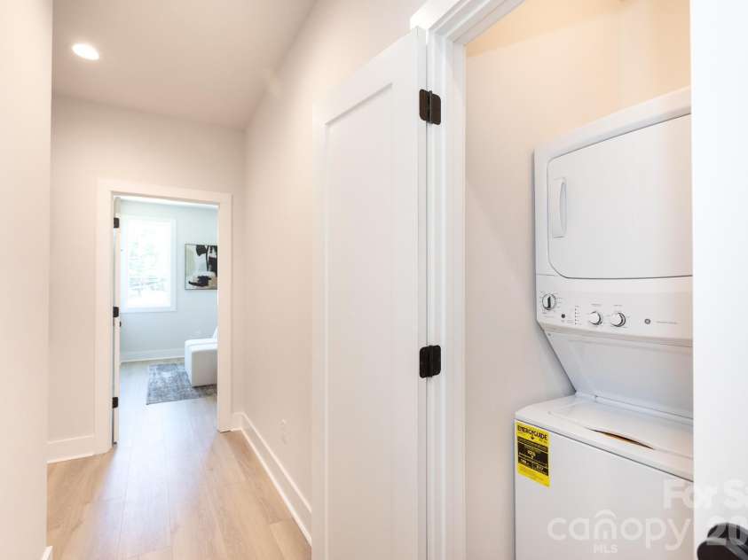 1308 Carolyn Drive, Charlotte, NC 28205.  MLS# CAR4356979, YatesRealty ID 28607. 