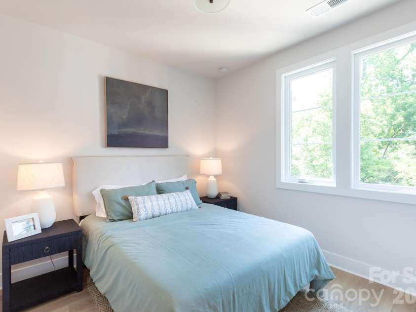 1308 Carolyn Drive, Charlotte, NC 28205.  MLS# CAR4356979, YatesRealty ID 28607. 