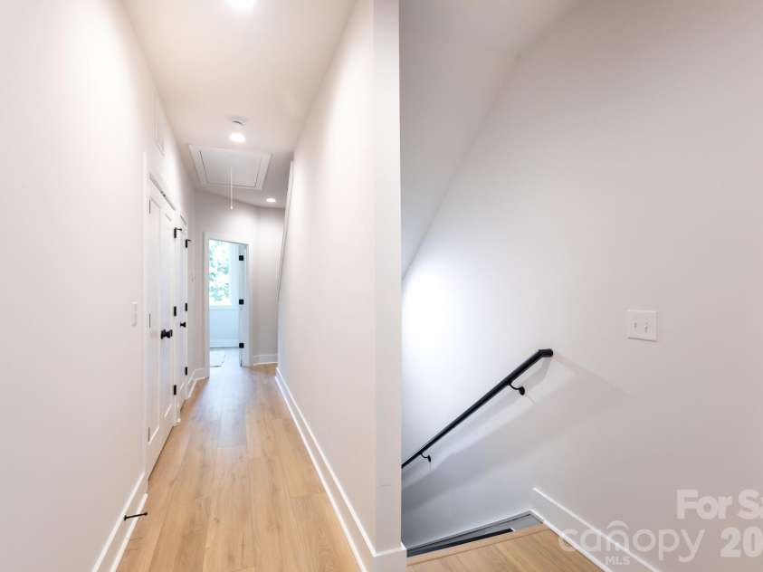 1308 Carolyn Drive, Charlotte, NC 28205.  MLS# CAR4356979, YatesRealty ID 28607. 