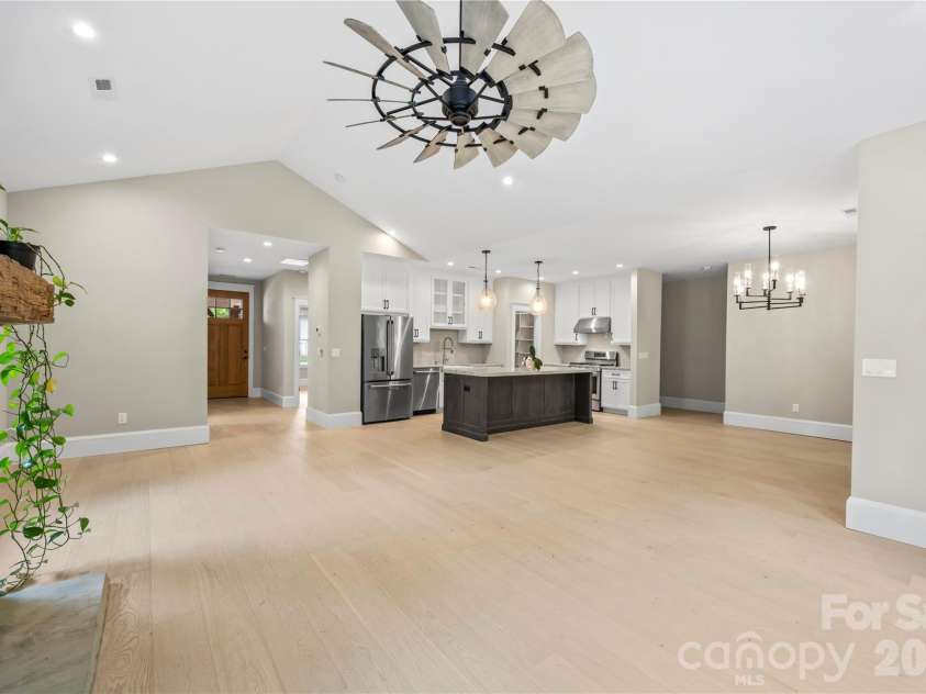 67 Starwood Valley Trail, Arden, NC 28704.  MLS# CAR4377338, YatesRealty ID 28608. 