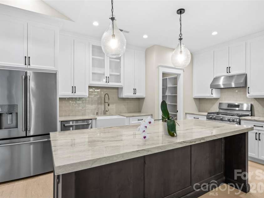 67 Starwood Valley Trail, Arden, NC 28704.  MLS# CAR4377338, YatesRealty ID 28608. 