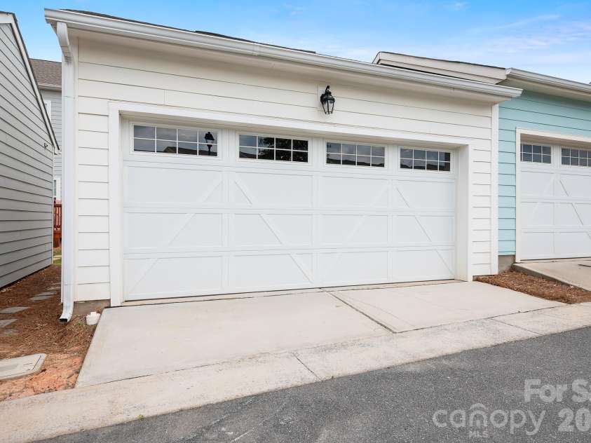 12515 Bryton Ridge Parkway, Huntersville, NC 28078.  MLS# CAR4383382, YatesRealty ID 28609. 