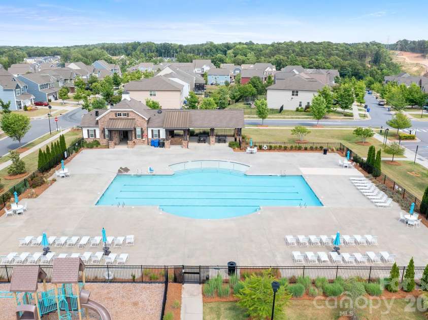 12515 Bryton Ridge Parkway, Huntersville, NC 28078.  MLS# CAR4383382, YatesRealty ID 28609. 