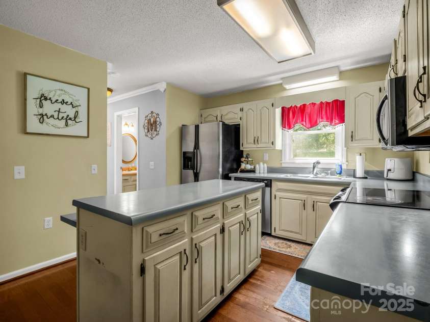 170 Coventry Lane, Forest City, NC 28043.  MLS# CAR4276588, YatesRealty ID 28611. 