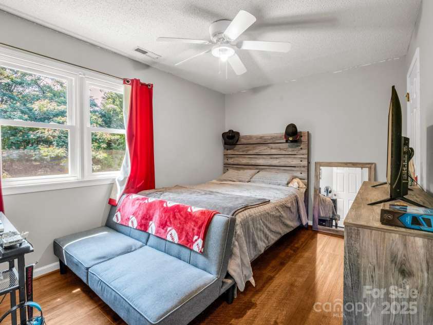170 Coventry Lane, Forest City, NC 28043.  MLS# CAR4276588, YatesRealty ID 28611. 