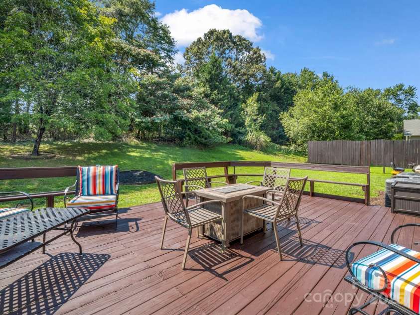 170 Coventry Lane, Forest City, NC 28043.  MLS# CAR4276588, YatesRealty ID 28611. 