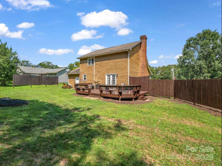 170 Coventry Lane, Forest City, NC 28043.  MLS# CAR4276588, YatesRealty ID 28611. 