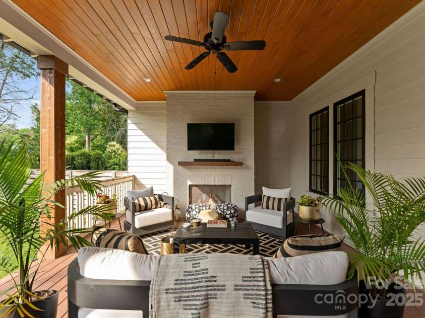 6242 Creola Road, Charlotte, NC 28270.  MLS# CAR4269722, YatesRealty ID 28612. 