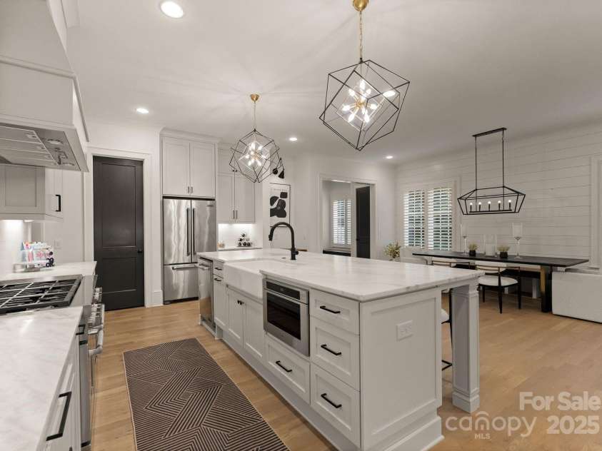 6242 Creola Road, Charlotte, NC 28270.  MLS# CAR4269722, YatesRealty ID 28612. 