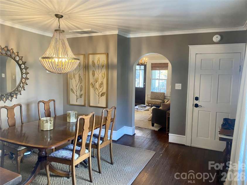 1511 Cleveland Avenue, Charlotte, NC 28203.  MLS# CAR4366897, YatesRealty ID 28614. 