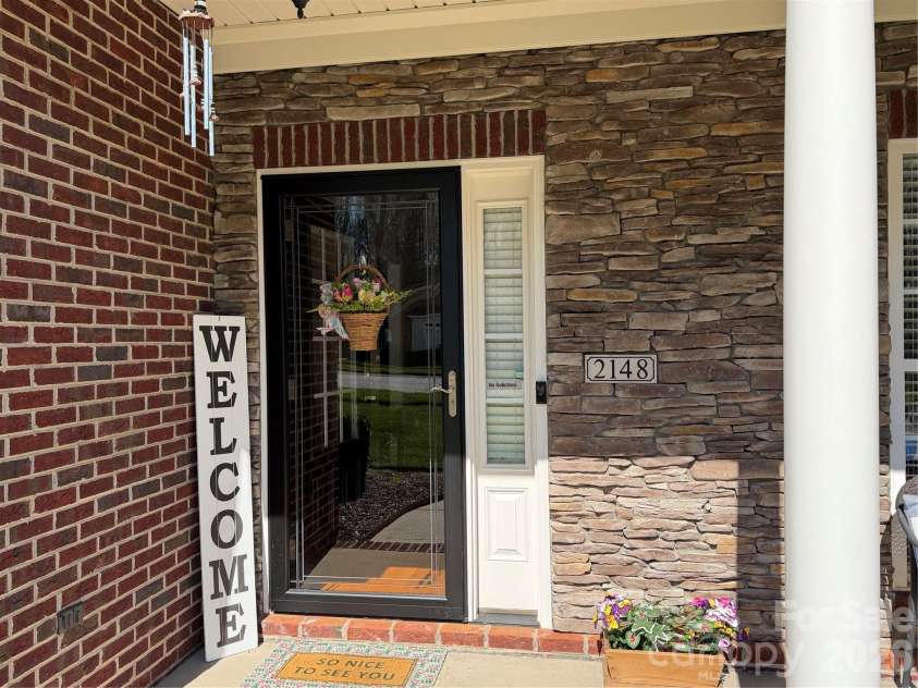 2148 Brookberry Lane, Gastonia, NC 28056.  MLS# CAR4359982, YatesRealty ID 28617. 