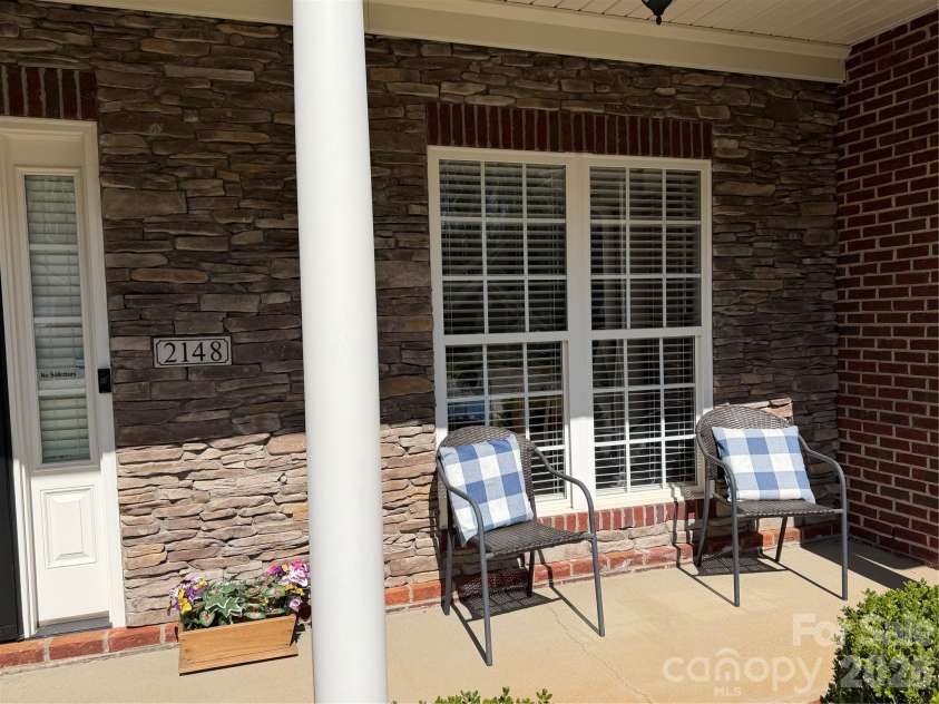 2148 Brookberry Lane, Gastonia, NC 28056.  MLS# CAR4359982, YatesRealty ID 28617. 