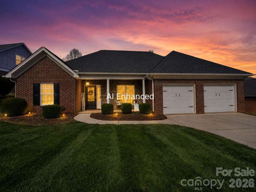 2148 Brookberry Lane, Gastonia, NC 28056.  MLS# CAR4359982, YatesRealty ID 28617. 