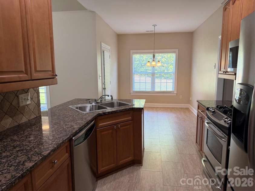 2148 Brookberry Lane, Gastonia, NC 28056.  MLS# CAR4359982, YatesRealty ID 28617. 