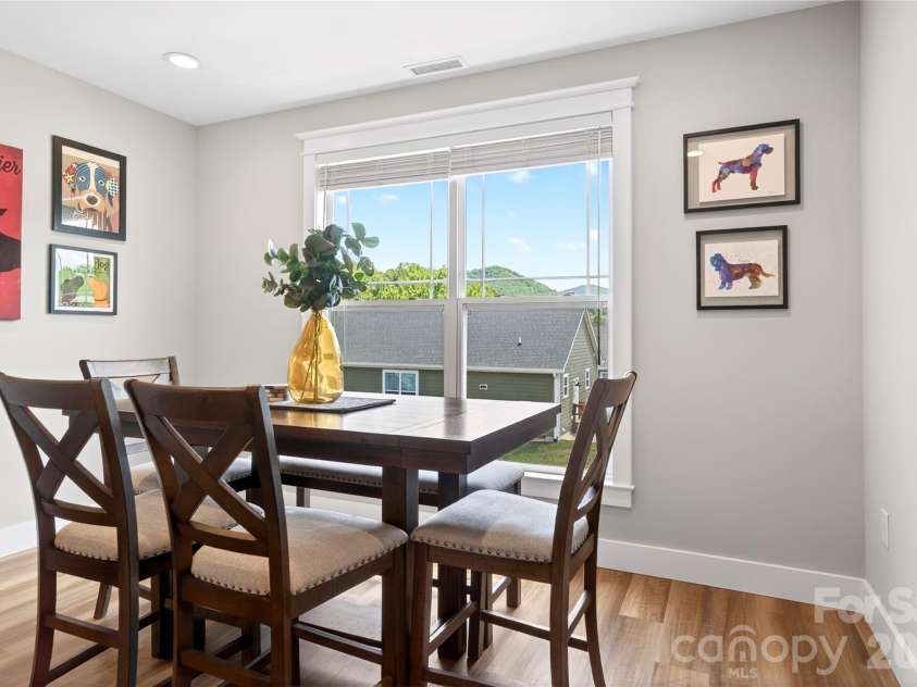 1108 Blueview Drive, Black Mountain, NC 28711.  MLS# CAR4365648, YatesRealty ID 28618. 