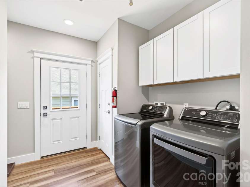 1108 Blueview Drive, Black Mountain, NC 28711.  MLS# CAR4365648, YatesRealty ID 28618. 