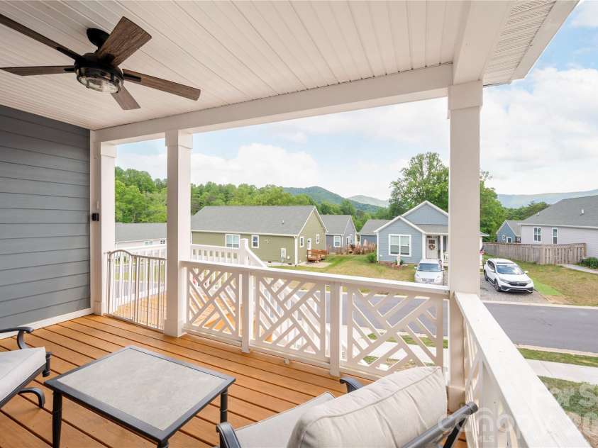 1108 Blueview Drive, Black Mountain, NC 28711.  MLS# CAR4365648, YatesRealty ID 28618. 