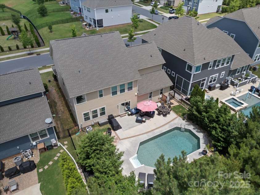 5013 Hamilton Mill Drive, Waxhaw, NC 28173.  MLS# CAR4256031, YatesRealty ID 28618. 