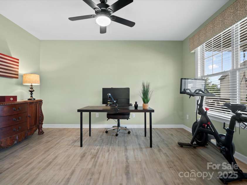 5013 Hamilton Mill Drive, Waxhaw, NC 28173.  MLS# CAR4256031, YatesRealty ID 28618. 