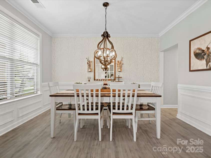 5013 Hamilton Mill Drive, Waxhaw, NC 28173.  MLS# CAR4256031, YatesRealty ID 28618. 