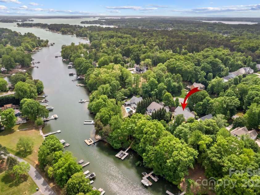 110 Preserve Way, Mooresville, NC 28117.  MLS# CAR4250582, YatesRealty ID 28619. 