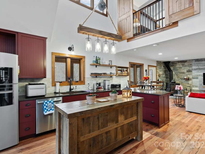 1048 Watershed Road, Mars Hill, NC 28754.  MLS# CAR4232918, YatesRealty ID 2862. 