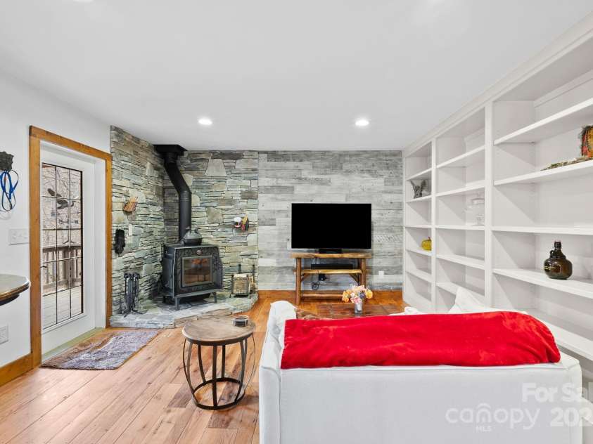 1048 Watershed Road, Mars Hill, NC 28754.  MLS# CAR4232918, YatesRealty ID 2862. 