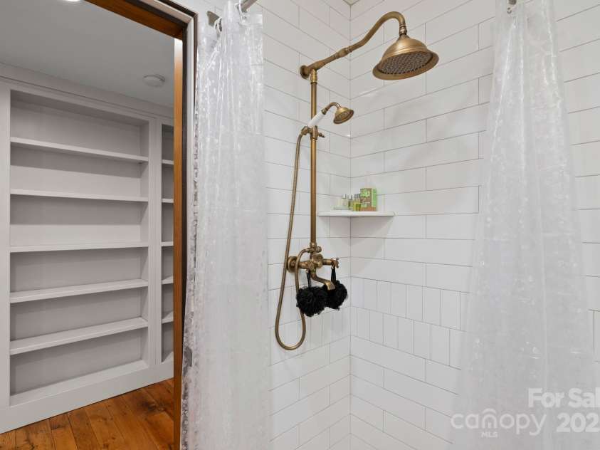 1048 Watershed Road, Mars Hill, NC 28754.  MLS# CAR4232918, YatesRealty ID 2862. 