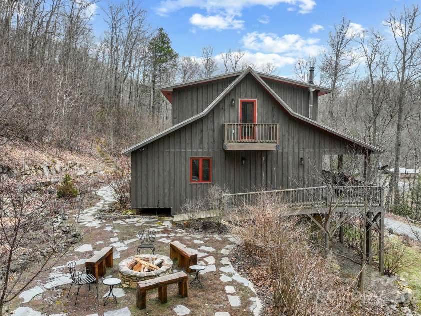 1048 Watershed Road, Mars Hill, NC 28754.  MLS# CAR4232918, YatesRealty ID 2862. 